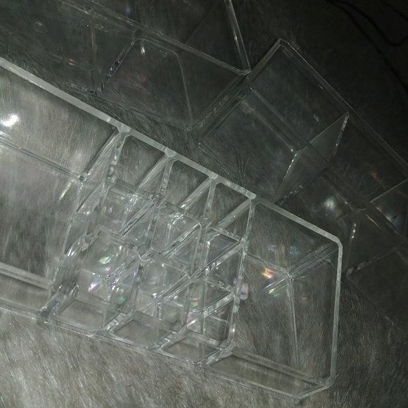 Set of 3 • Trendy Acrylic Plastic Clear Cosmetics Makeup Desk Organizers - Picture 3 of 6